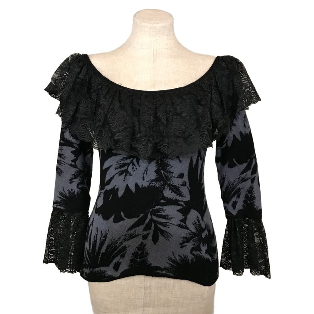Angelica Val Custom Altered Knit Top Lace Neck XL